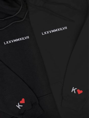 Komplet bluz z haftem z rzymską datą